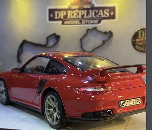 PORSCHE GT2 RS