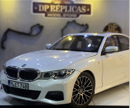 BMW 330i