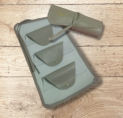 Porta óculos para viagem