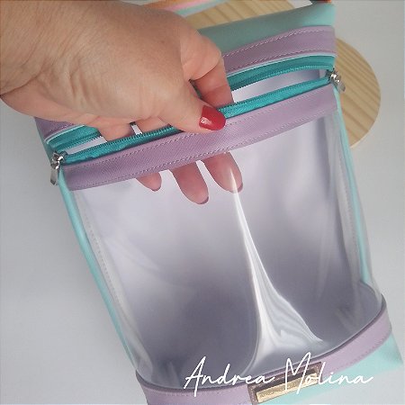 Frasqueira com transparência