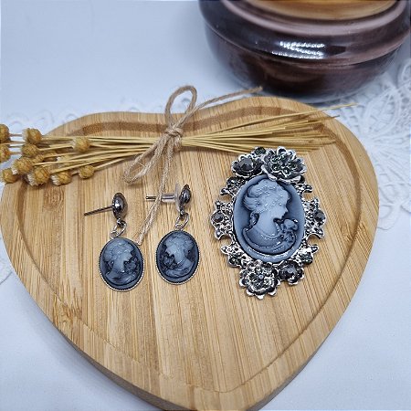 Conjunto broche e brincos Prata