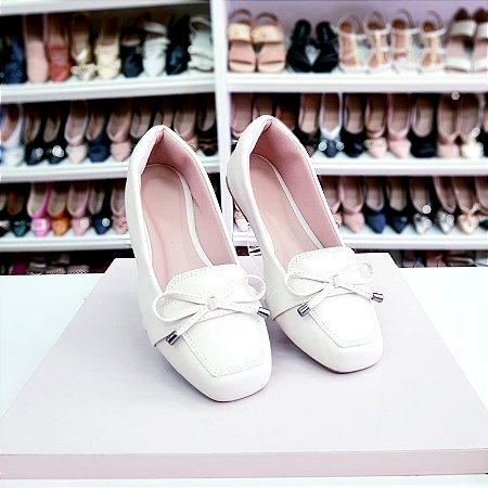 Mocassim bico quadrado Grazi Off White