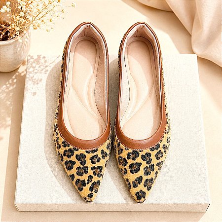 Sapatilha bico fino Animal Print