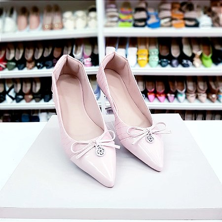 Sapatilha bico fino alongado Rose croco medalinha