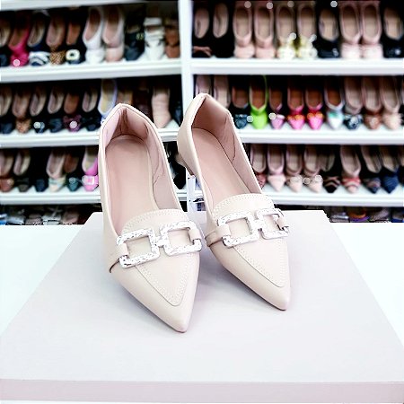 Sapatilha bico fino alongado Renata Areia