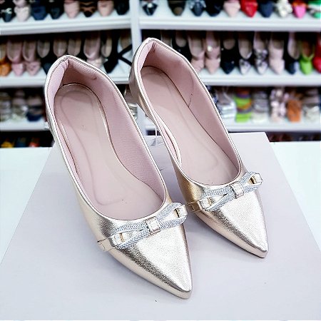 Sapatilha Dourada com laço