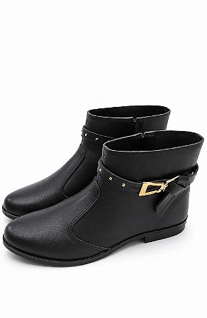 Bota Moleca Preta cano Curto e Salto Baixo Estania