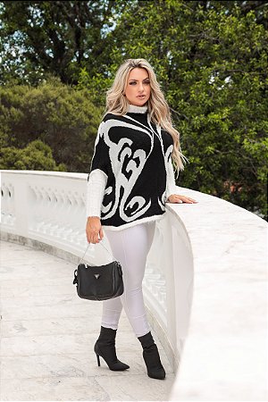 Poncho Manuella