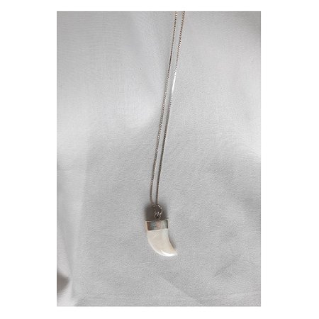 Colar Dente Madrepérola