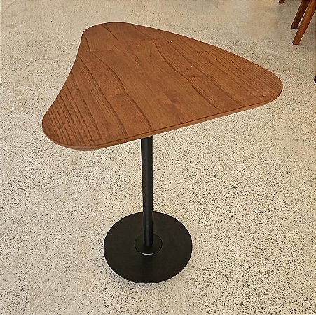 Mesa Lateral Aires Média