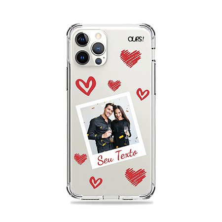 Capinha personalizada com foto e corações vermelhos