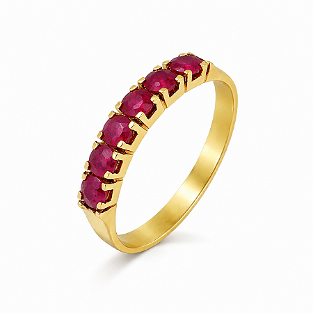 Anel em Ouro 18K Meia Aliança com 7 Rubis