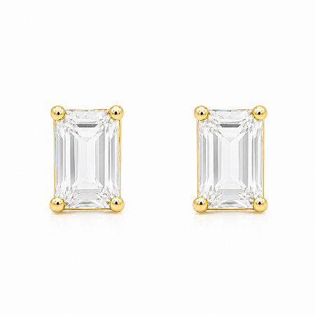 Brinco em Ouro 18K com Topazio 6,00 x 4,00 mm