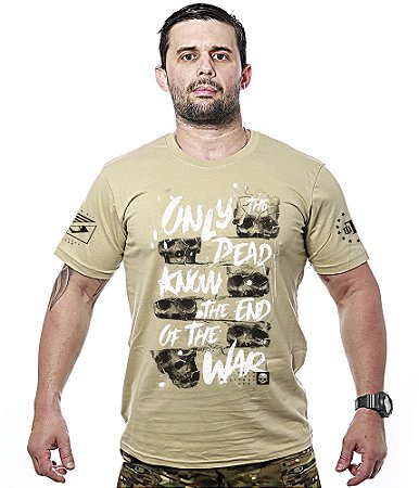 Camiseta Masculina Only The Dead Zombie
