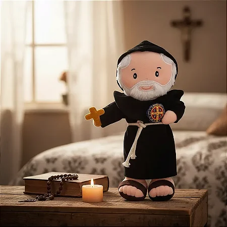 Pelúcia Boneco de Pano Lavável Católico São Bento - Zip