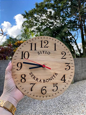 RELOGIO DE PAREDE PERSONALIZADO