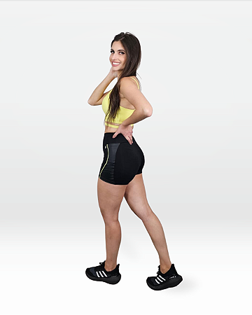 BERMUDA SHORT SINTONIA SHAPE PRETO/AMARELO
