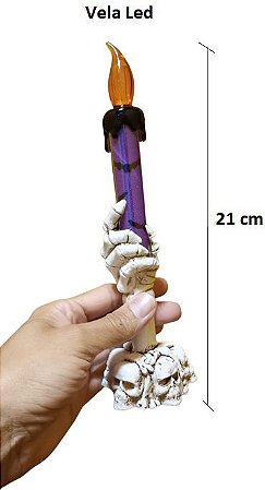 Enfeite Vela Led com Mão de Esqueleto Roxo Halloween - 7 Lobos