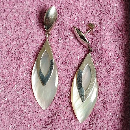 Brincos em Prata 925 com Madrepérolas