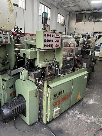 Torno automático Ergomat TB42 E eletrônico  usado com Lev