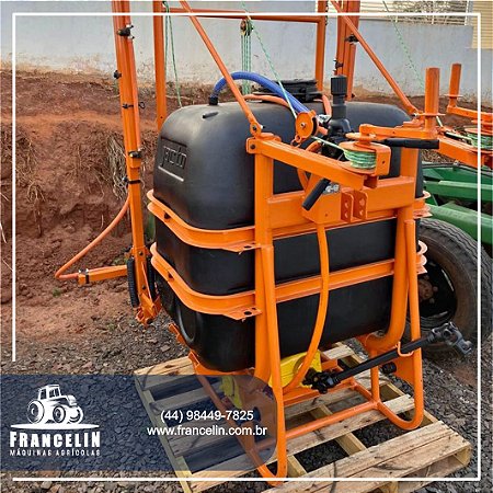 Pulverizador Jacto 600 litros