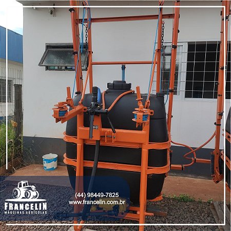 Pulverizador Jacto 600 litros