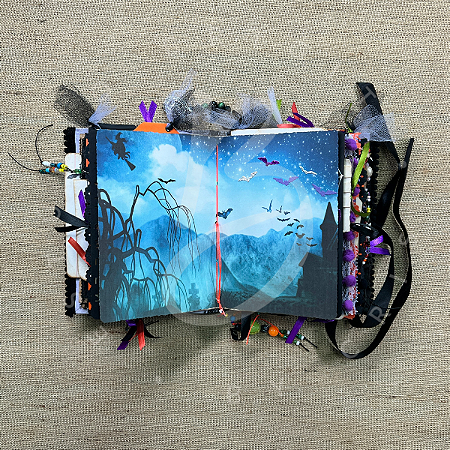 Halloween Junk Journal - Risk