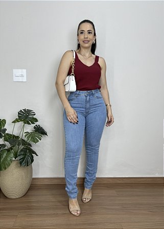 Calça Mom Jordana