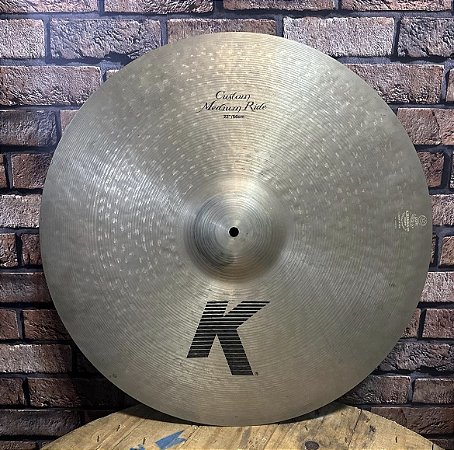 Ride Zildjian K Custom 22” - Usado em estado impecável