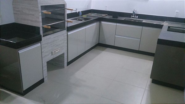 COZINHA.   Para mais informações clique no ícone de WhatsApp.