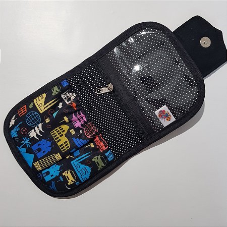 Porta Carregador de celular, Fone de ouvido ou Absorvente, de Tecido com bolsinhos