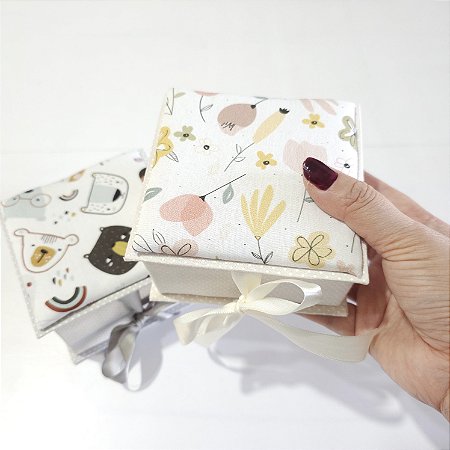10 Caixa Cartonada Forrada com Tecido Personalizada 10x10x5cm
