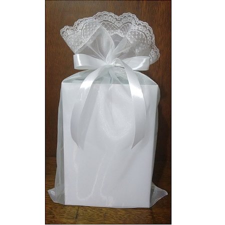 Saco de organza 20x25 com renda