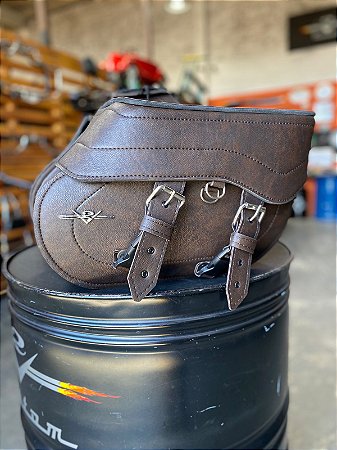 Kit Alforje Grande e suporte de alforje para Royal Enfield SuperMeteor 650
