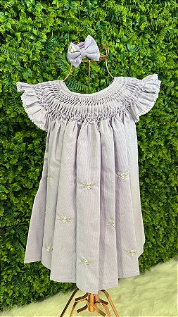 Vestido casinha de abelha lavanda com bordado