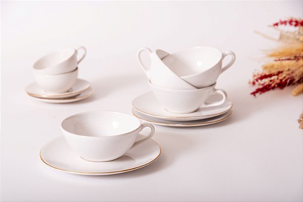 XICARA DE CHA BC BORDA EM OURO EMPORIO