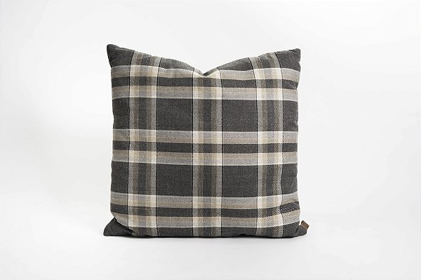 ALMOFADA XADREZ 50X50CM