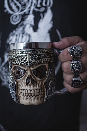 Caneca Térmica Resina de Caveira