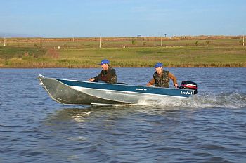 BARCO DE ALUMINIO LAMBARI 430