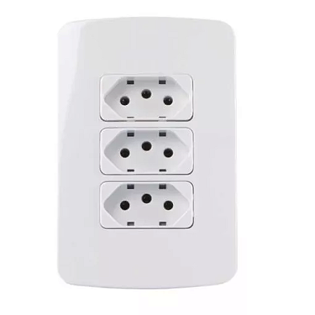 Placa 4x2 com 3 Tomadas Padrão Brasileiro 2P+T 10A/250V Linha B3