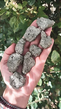 Pedra Bruta PIRITA- Riqueza e Prosperidade