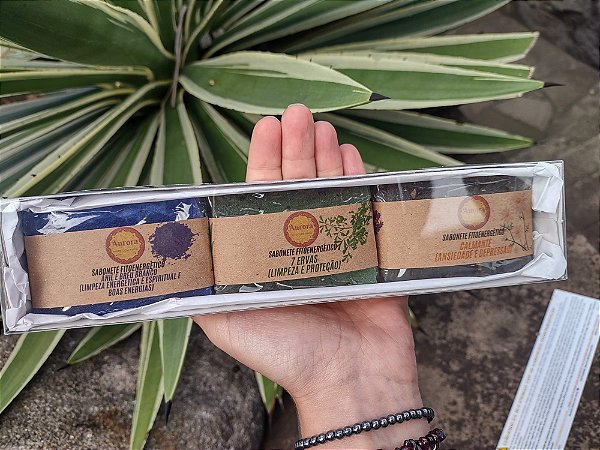 Kit  Xô Energias Negativas! 3 Sabonetes Fitoenergéticos PESO MÉDIO 70G +CAIXINHA + INFORMATIVO