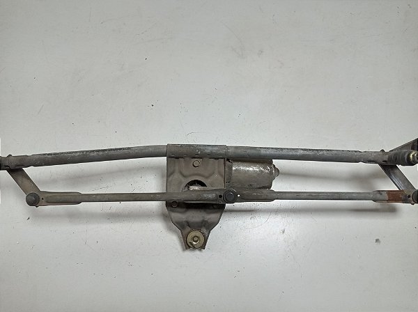 Motor e Galhada Limpa Parabrisa Diant - Vokswagen Gol G2 / G3 / G4 - 377955033B