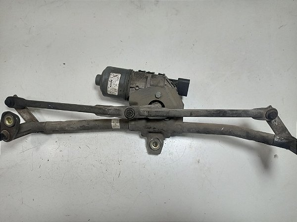 Motor e Galhada Limpa Parabrisa Diant - Volkswagen Golf Mi 98 - 397020560