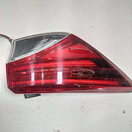 Lanterna Direita Canto Toyota SW4