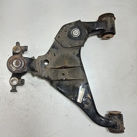 Bandeja Inferior Esquerda Toyota Hilux SW4