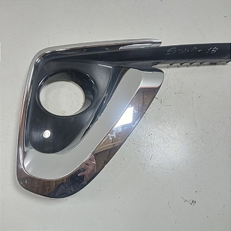 Grade Moldura Milha L. Direito Toyota Hilux Sw4