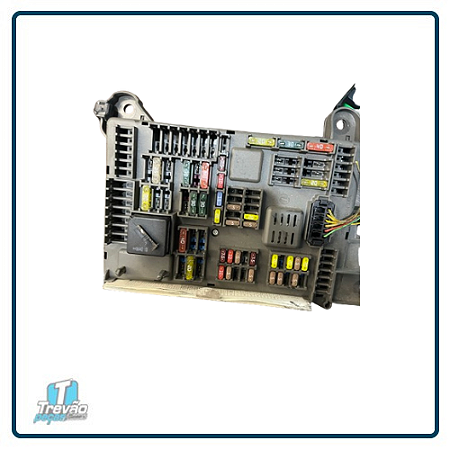 Caixa De Fusível Porta Mala Bmw X5 518954020a