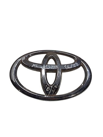 Emblema Grade Dianteira Hilux 16/19 Original