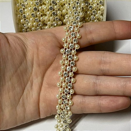 Strass De Metro Ref SPF -10 cor creme - 15mm Por Metro Nybc